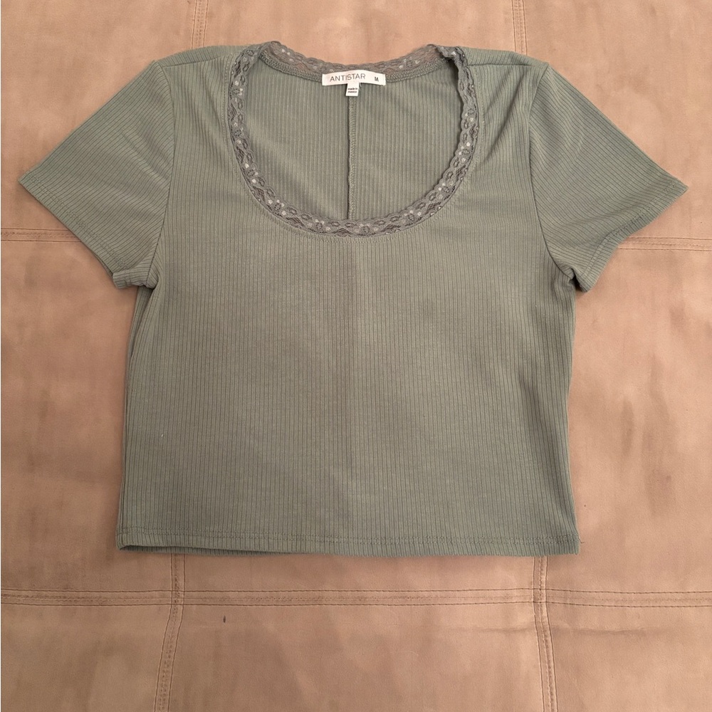 Antistar Women’s Mint Green Short Sleeve Baby Doll Tee Size Medium